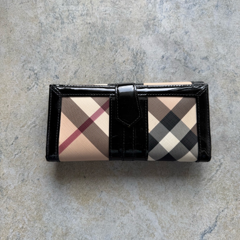 BAGS | Authentic Burberry Nova Check Continental Wallet